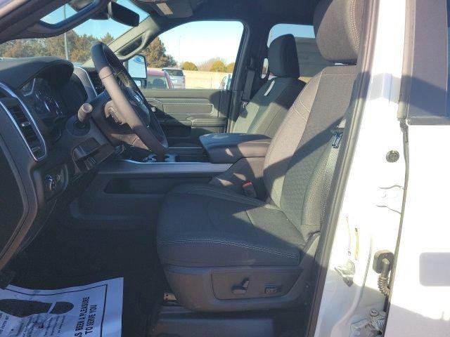 2026 RAM 2500 Big Horn - Photo 17