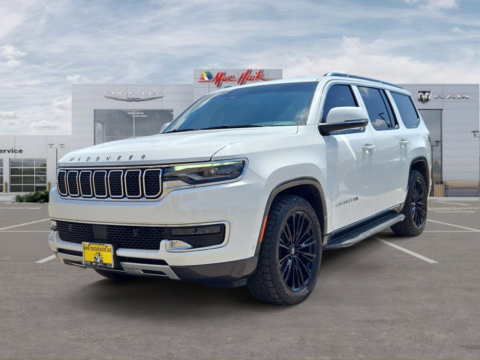 2022 Jeep Wagoneer Series II's photo