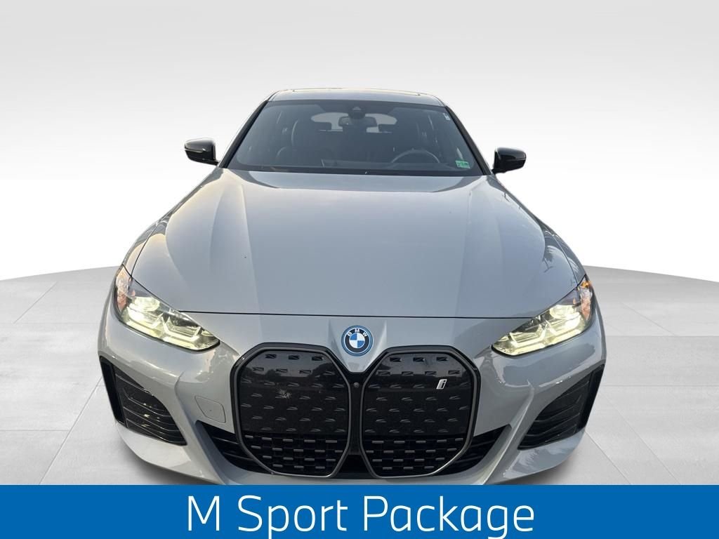 Used 2024 Gray BMW eDrive40 image 6