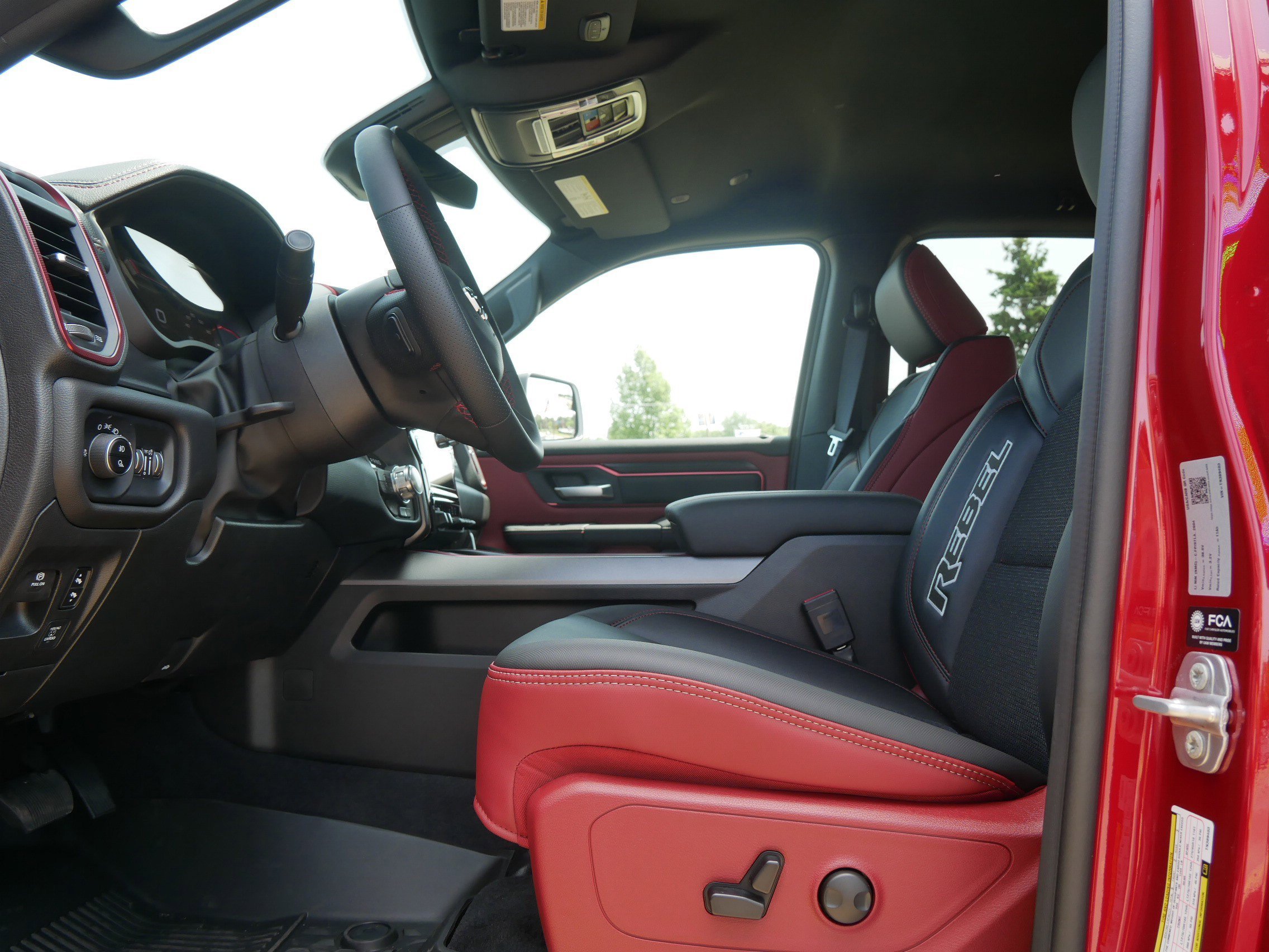 New 2026 Molten Red Pearl-Coat Exterior Paint RAM Rebel image 6