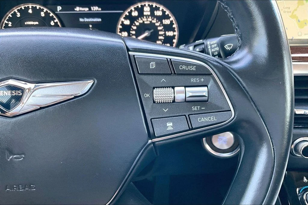 Used 2018 Black Genesis 3.3T Premium image 19