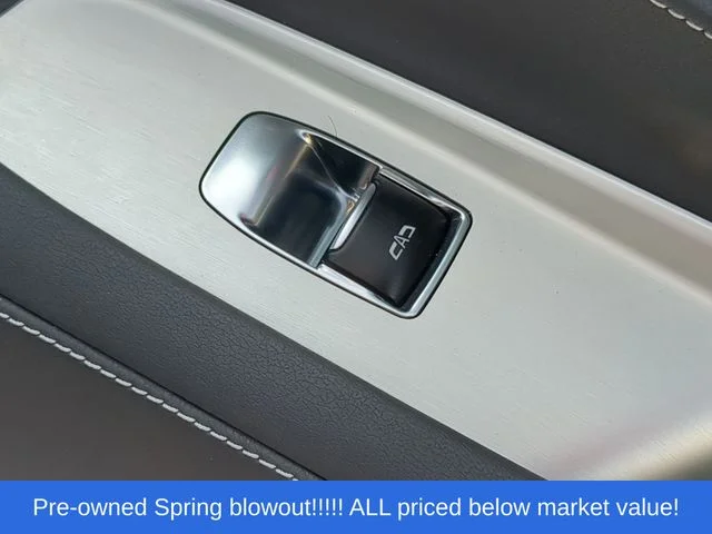 Used 2025 Purple Chevrolet Z06 image 40