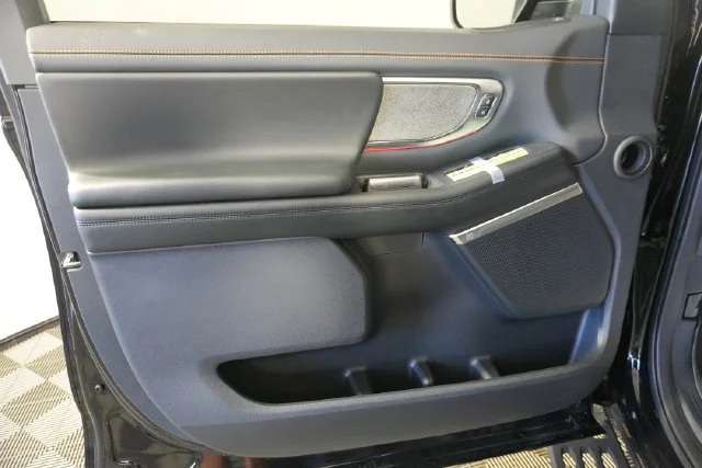 New 2027 Agate Black Metallic Ford Tremor® image 22