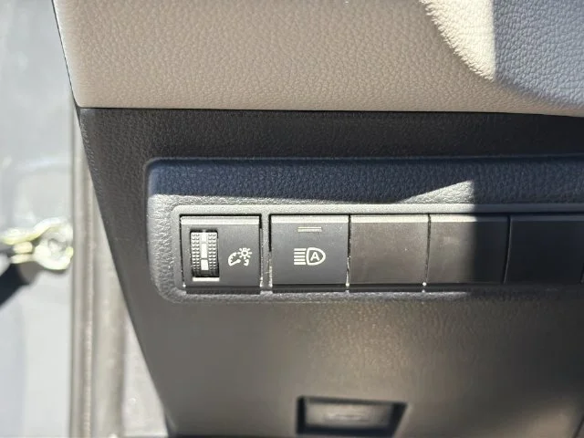 Used 2024  Toyota LE image 30