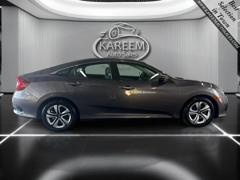 Used 2017 Modern Steel Metallic Honda LX image 4