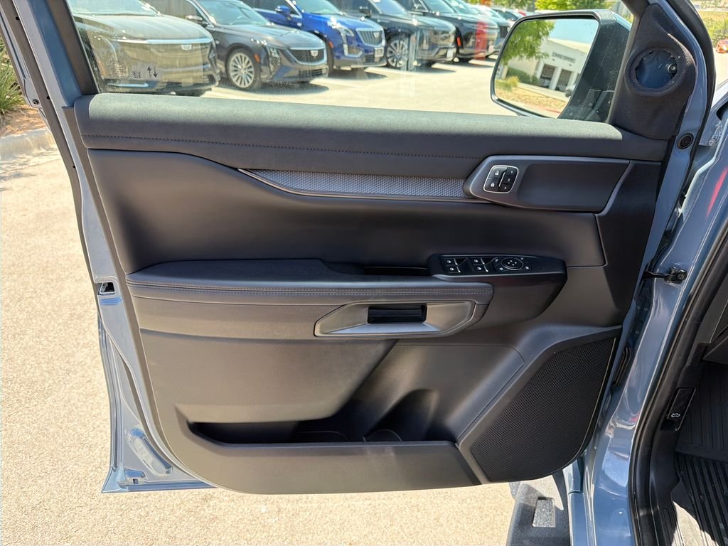 Used 2025 Gray Ford Raptor image 19
