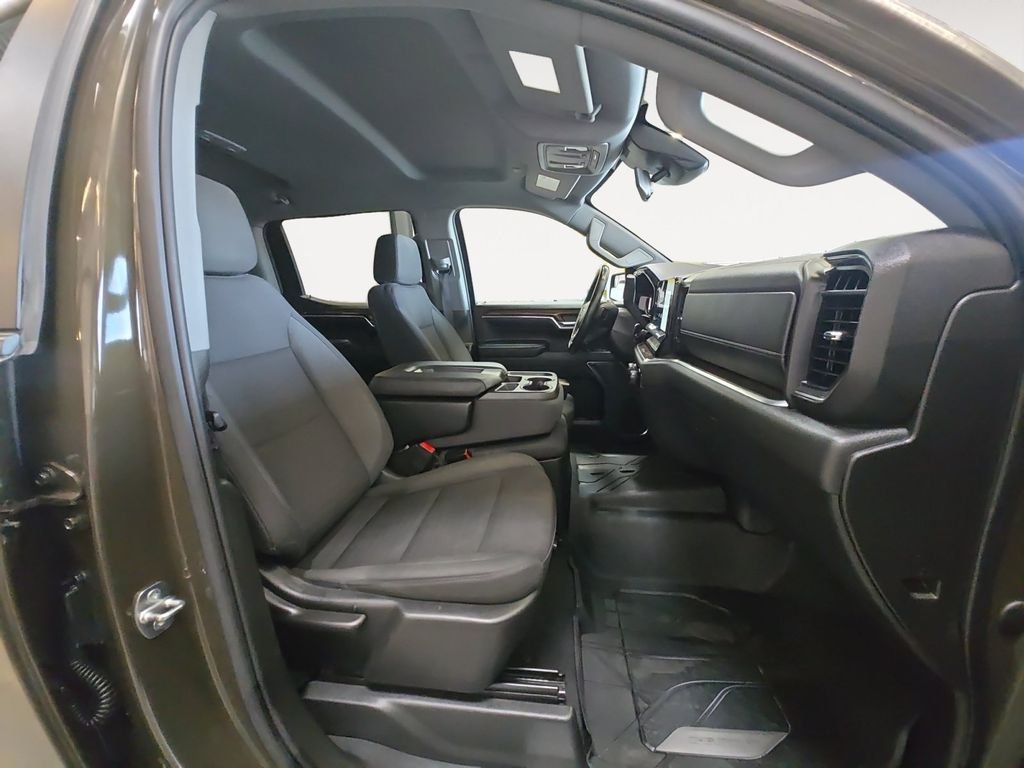 Used 2023 Brown Chevrolet LT image 16