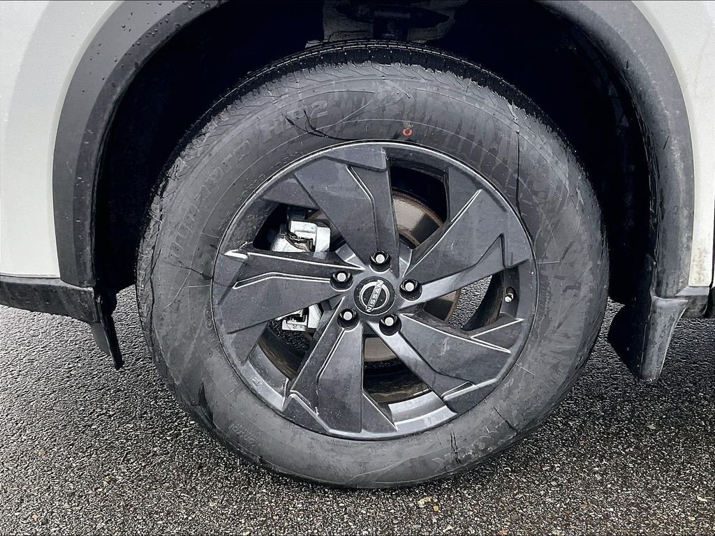 New 2026 Everest White Pearl TriCoat Nissan SV image 7