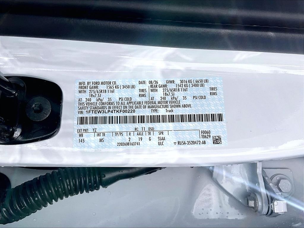 New 2026 Oxford White Ford XLT image 14