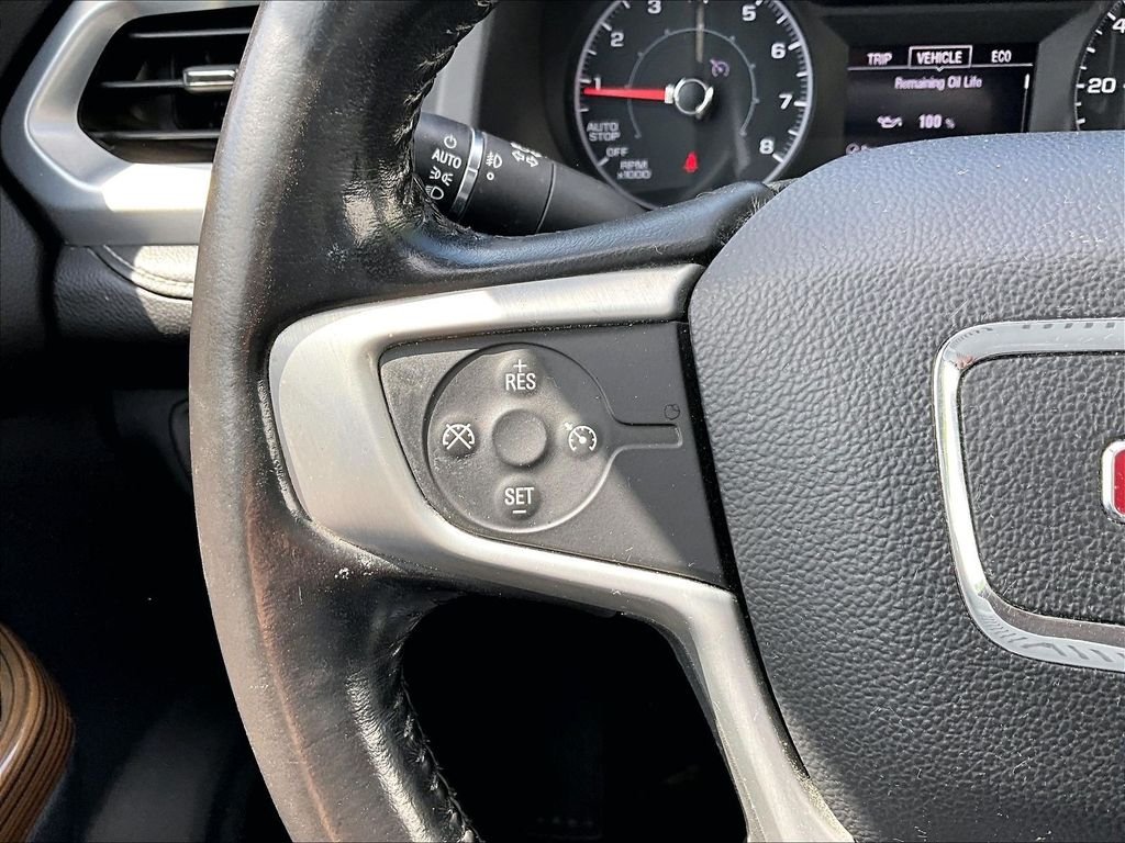 Used 2019 Summit White GMC SLE-2 image 23