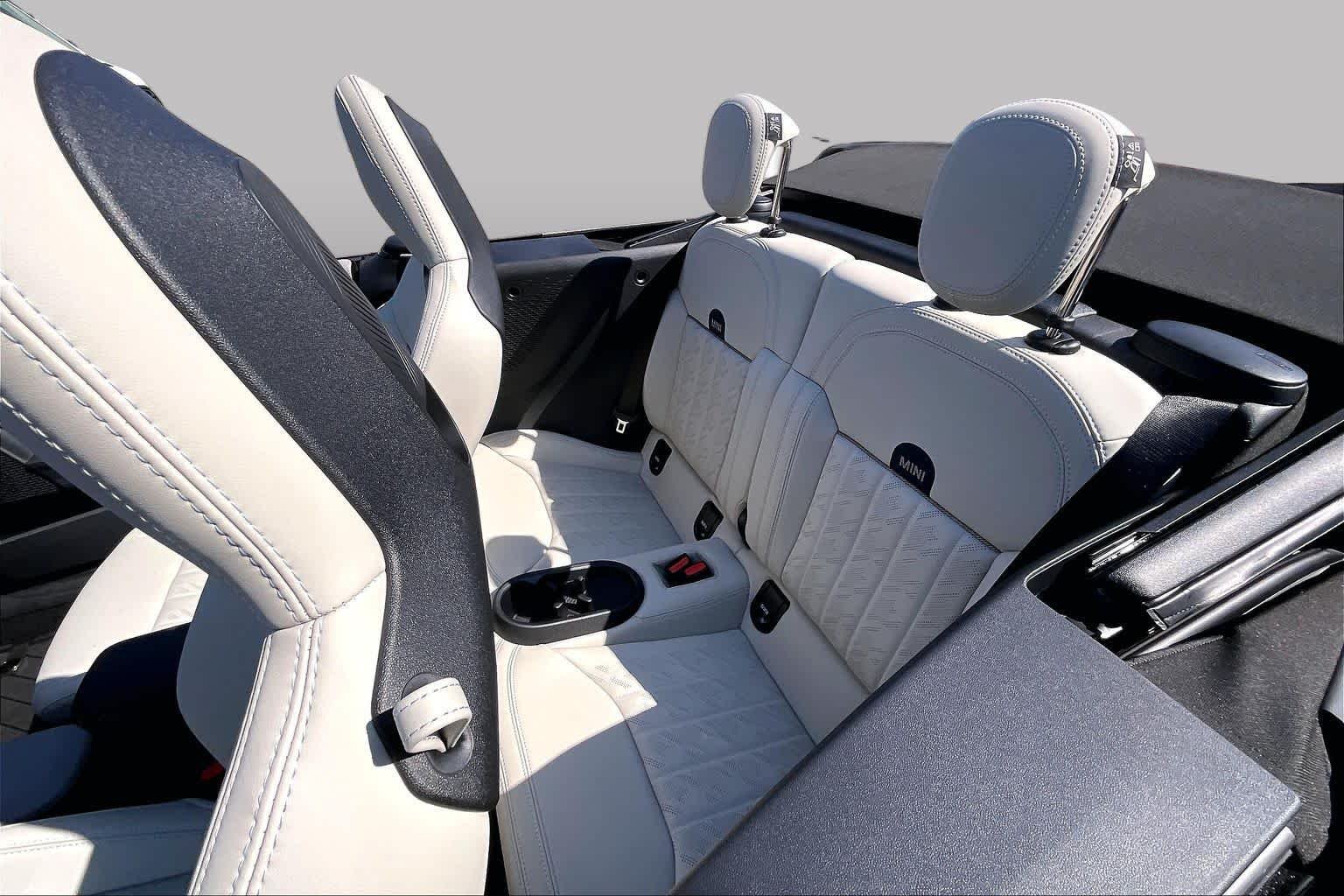 Used 2026 British Racing Green IV Metallic MINI Cooper image 19
