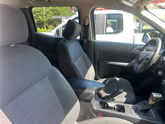 Used 2019 Black Ford XLT image 34