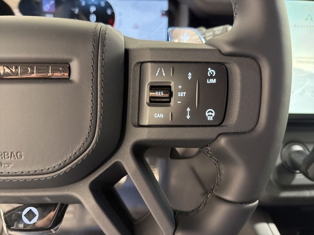 New 2026 Narvik Black Land Rover OCTA Black image 13