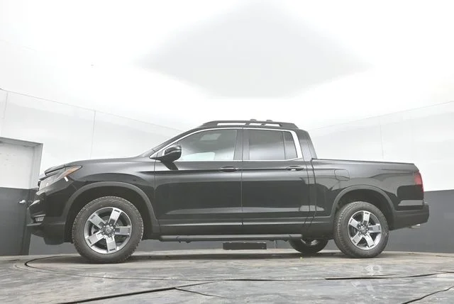 New 2026 Crystal Black Pearl Honda RTL image 47