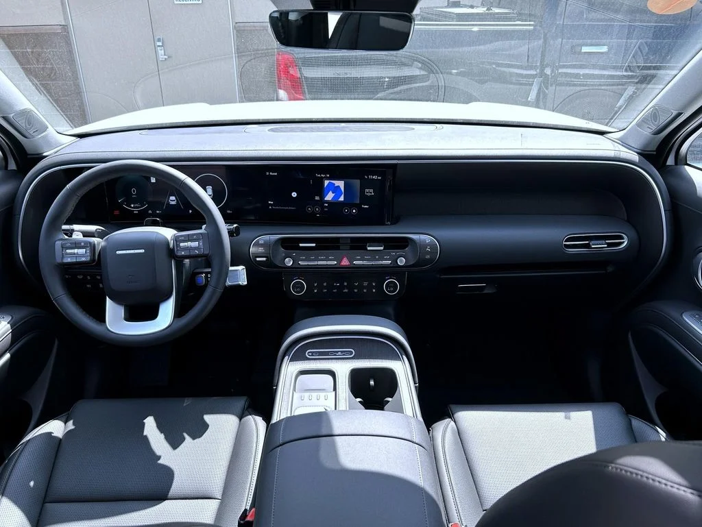 New 2026 White Hyundai Limited image 12