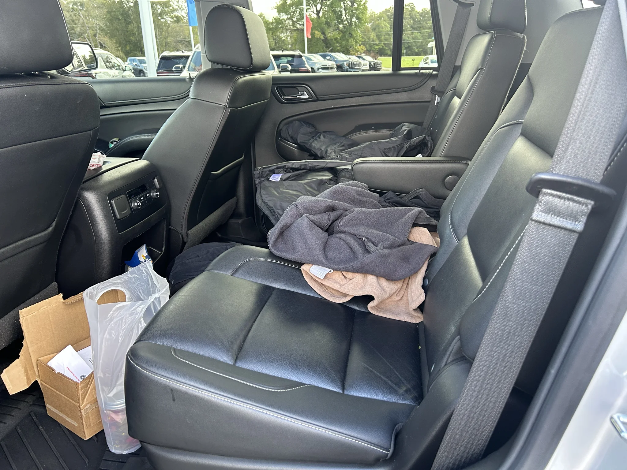Used 2019 QUICKSILVER METALLIC GMC SLT Standard Edition image 9