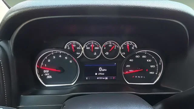 Used 2020 NORTHSKY BLUE METALLIC Chevrolet RST image 13
