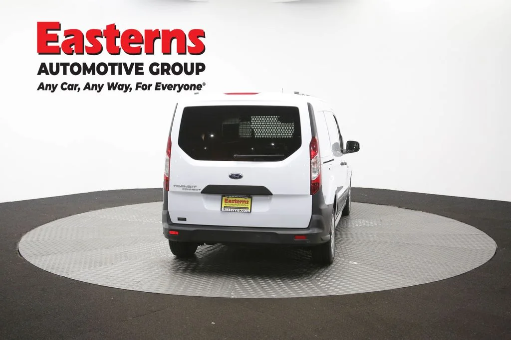 Used 2019 White Ford XL image 37
