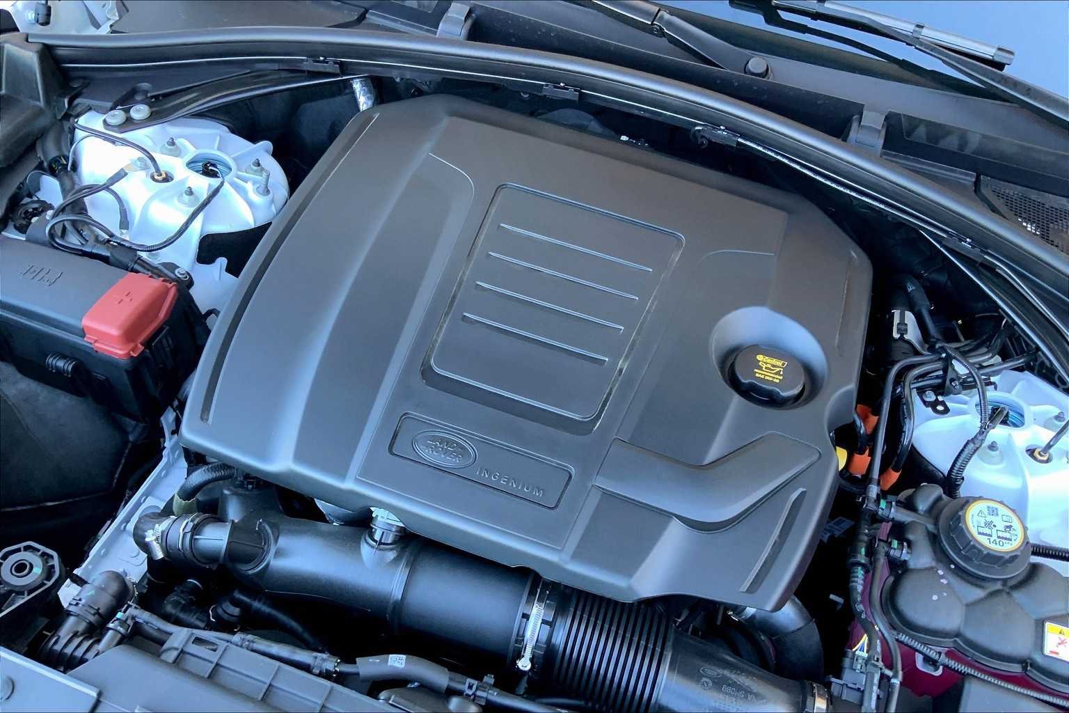 2025 Land Rover Range Rover Velar Dynamic SE - Photo 17