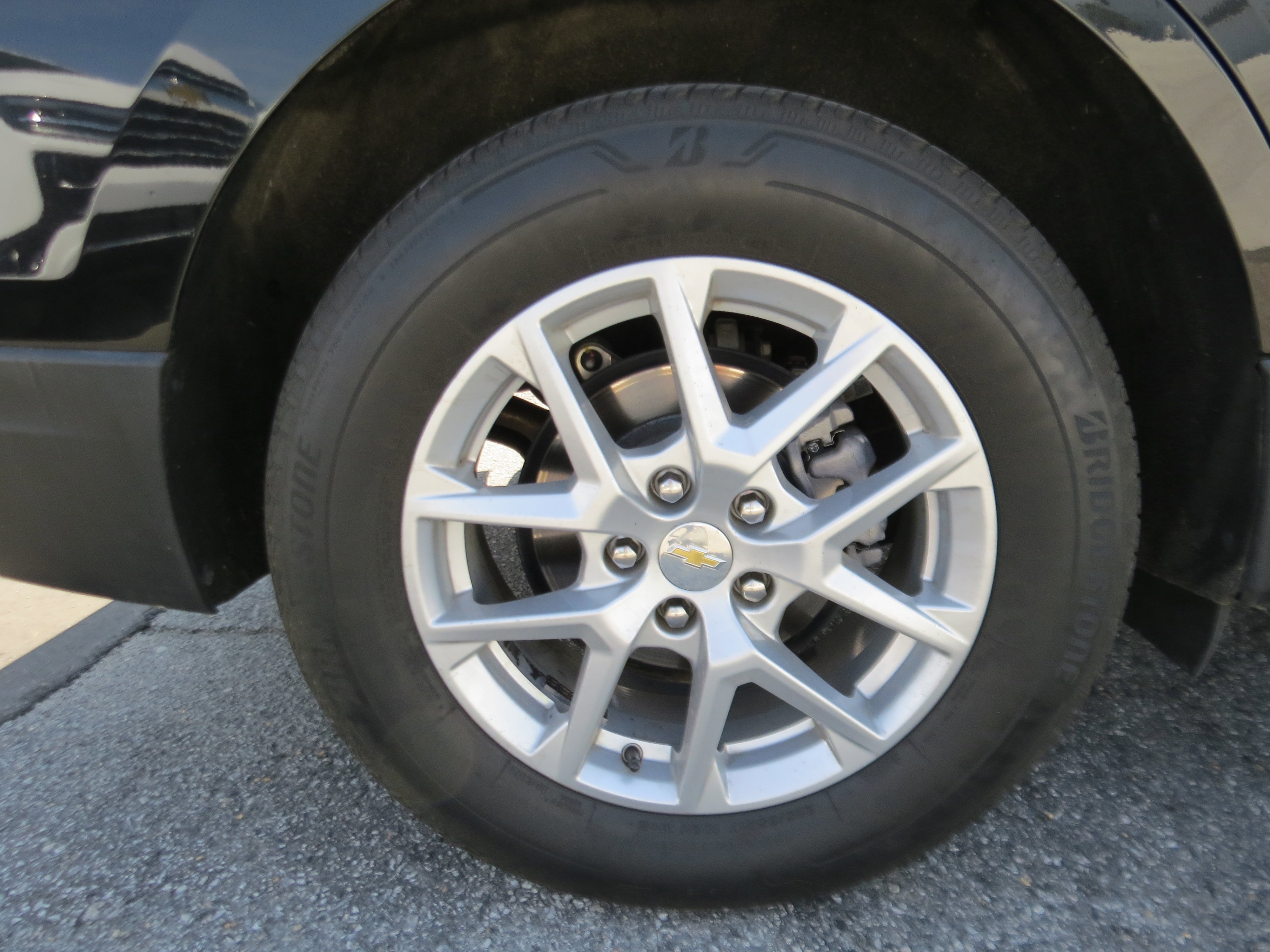 Used 2024 Mosaic Black Metallic Chevrolet LT image 10