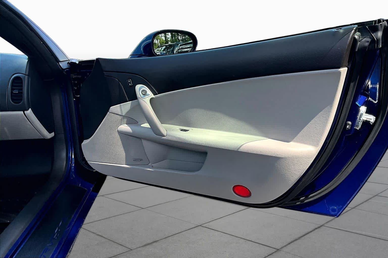 Used 2007 LeMans Blue Metallic Chevrolet  image 21