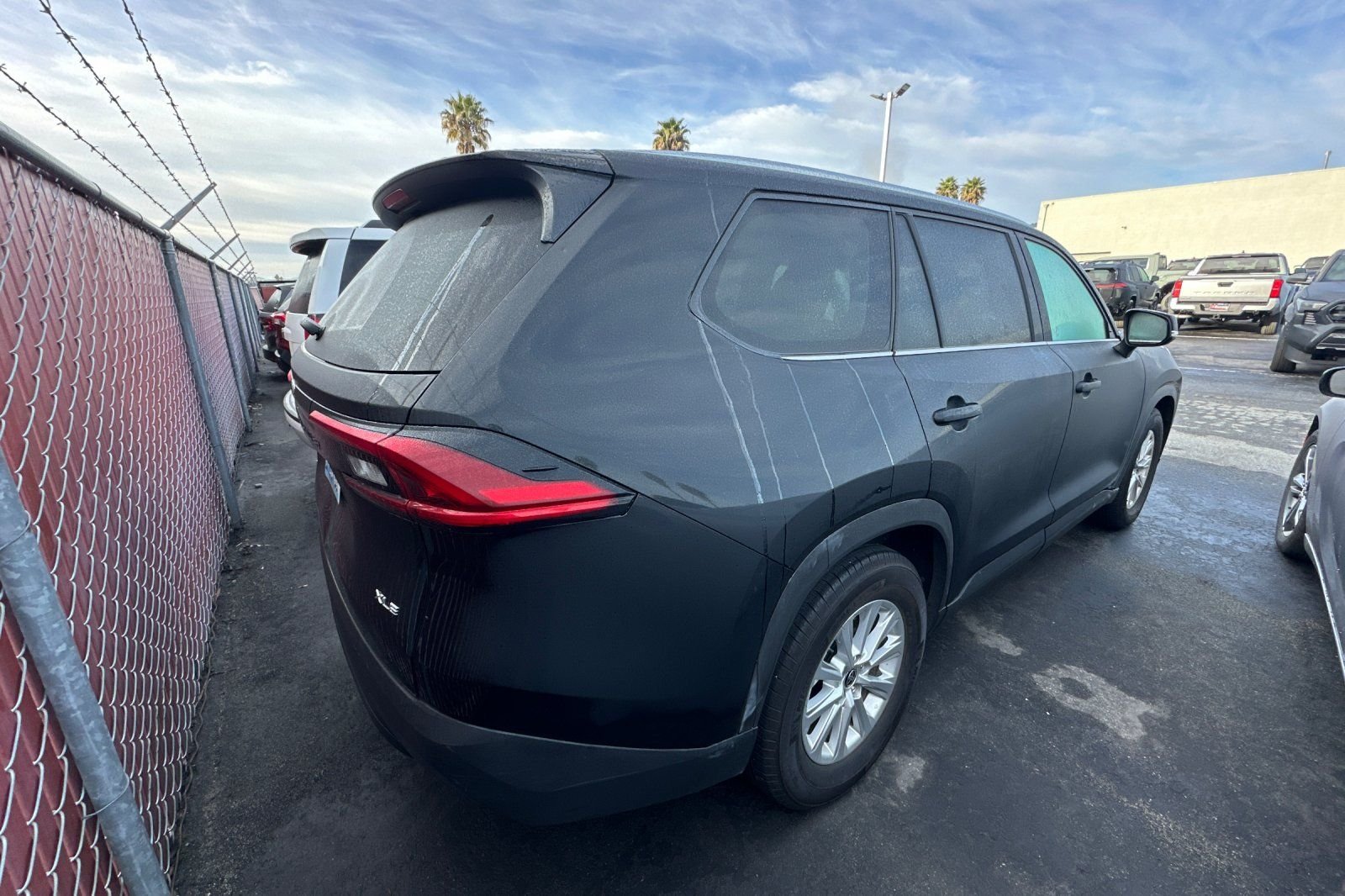 2025 Toyota Grand Highlander XLE photo 3