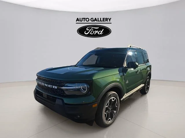 New 2025 Eruption Green Metallic Ford Outer Banks® image 27