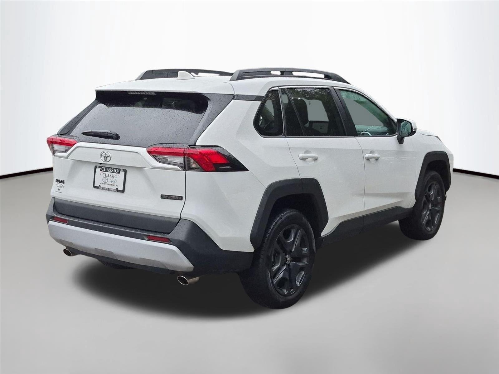 Used 2024 Ice Cap Toyota Adventure image 5