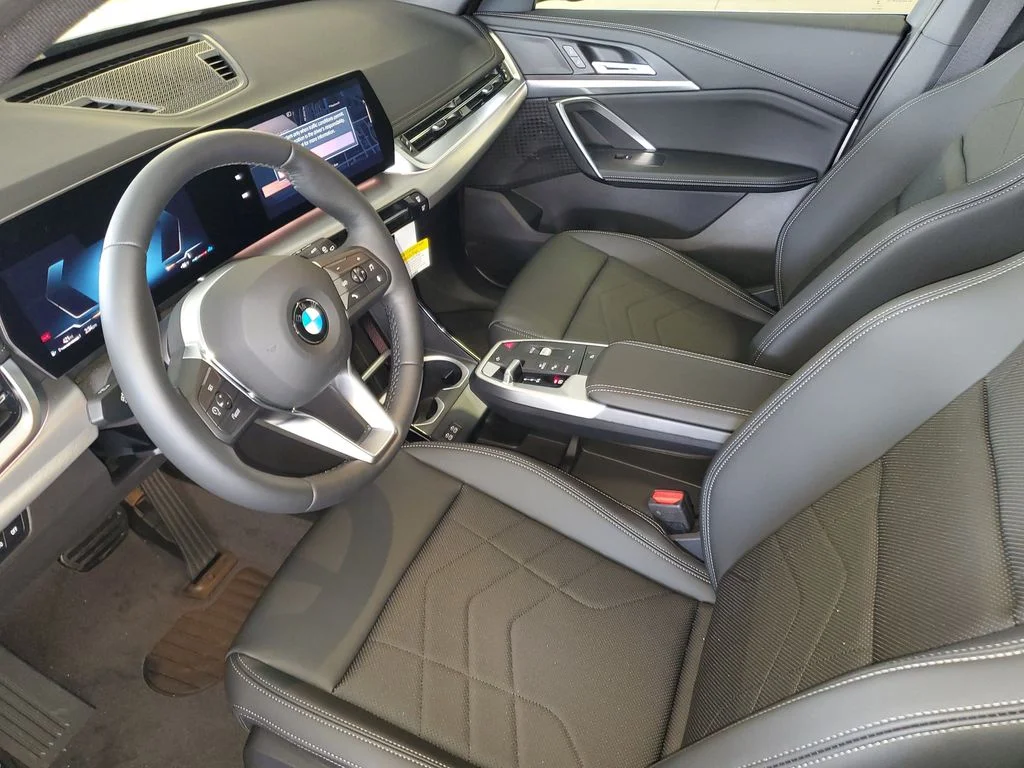 New 2026 Silver BMW xDrive28i image 15