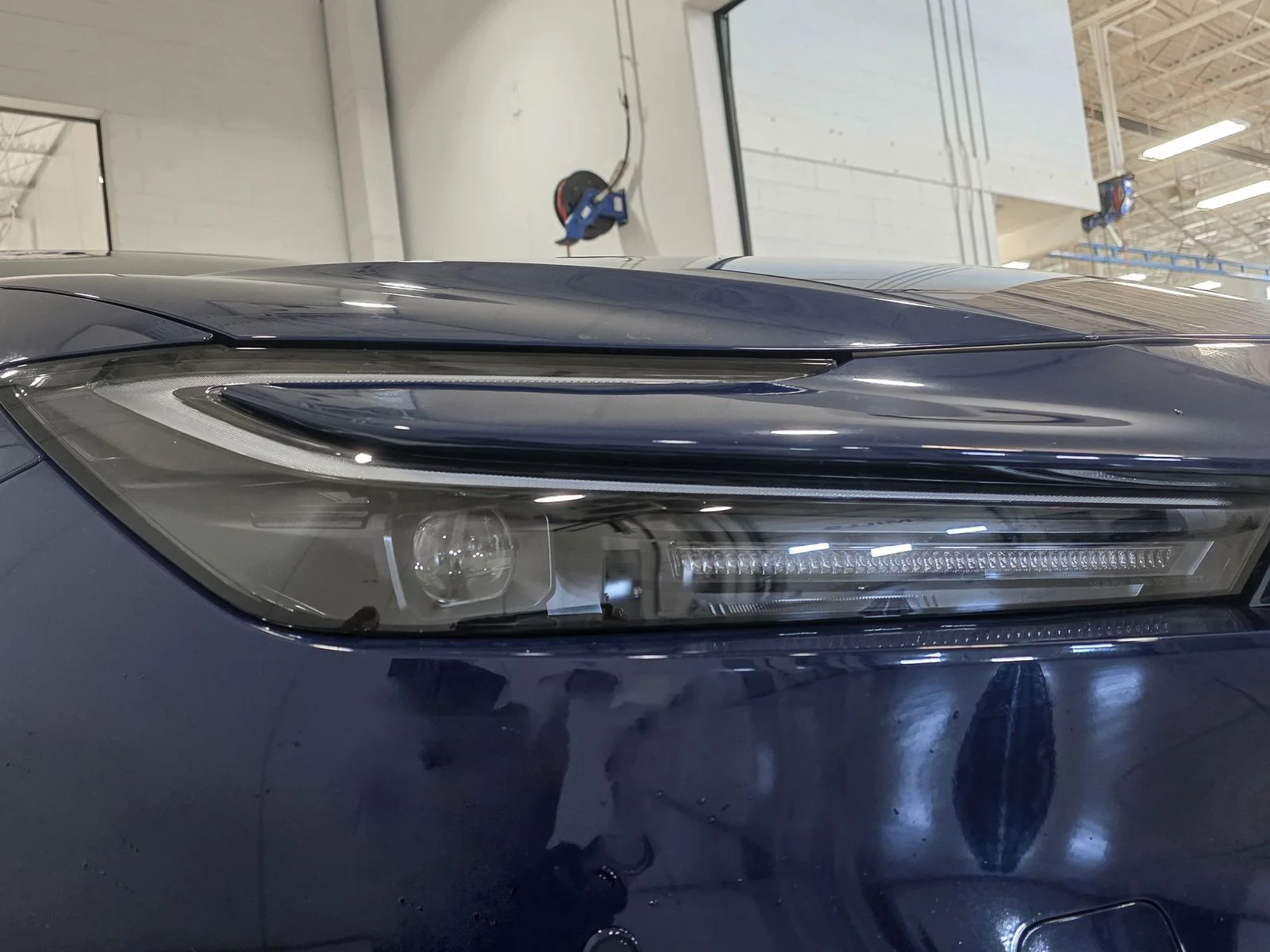 2026 Toyota Prius Plug-in Hybrid XSE - Photo 14