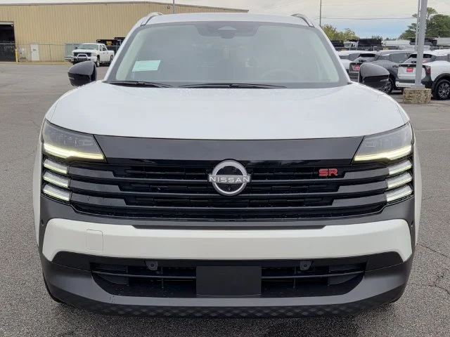 New 2027 Aspen White TriCoat Nissan SR image 6