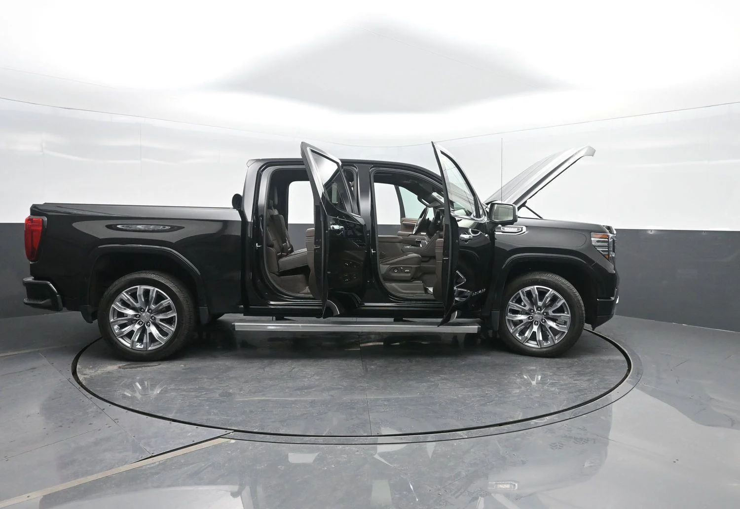 Used 2023 Onyx Black GMC Denali image 53