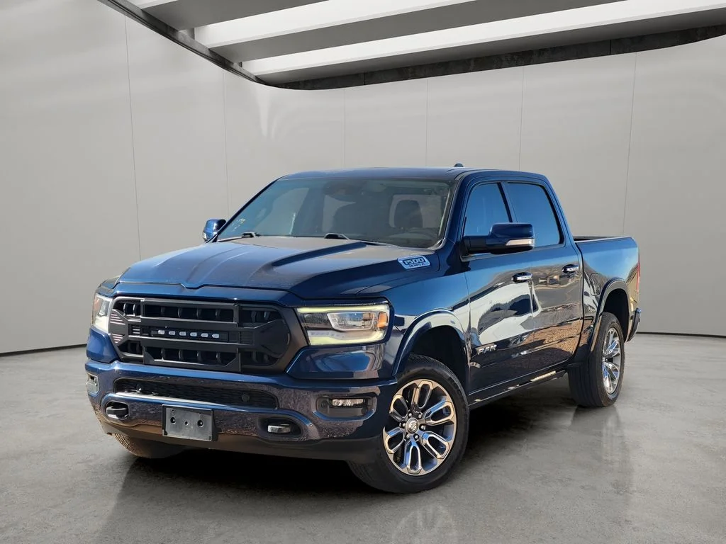 2021 RAM 1500 Laramie 4x4 Crew Cab 5'7's photo