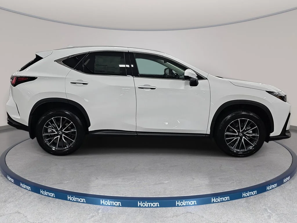 New 2026 Ultra White Lexus PREMIUM image 4