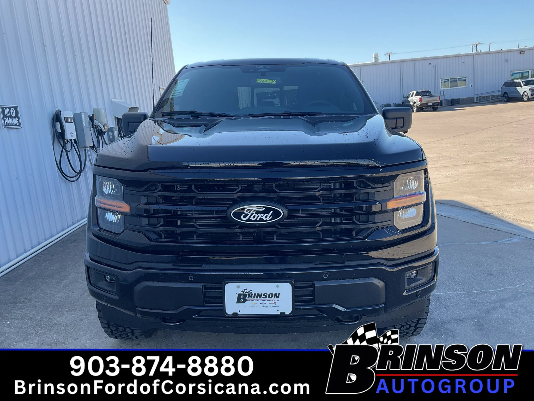 New 2026 Agate Black Metallic Ford XLT image 2