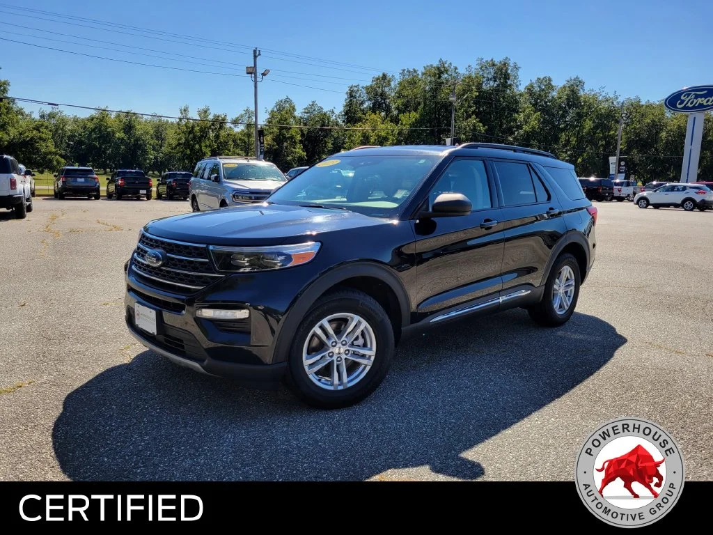 Used 2023 Black Ford XLT image 2