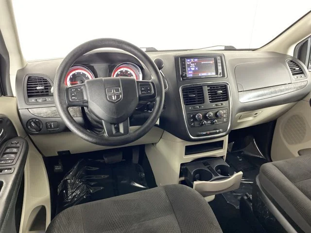 Used 2018 Blue Dodge SE image 16
