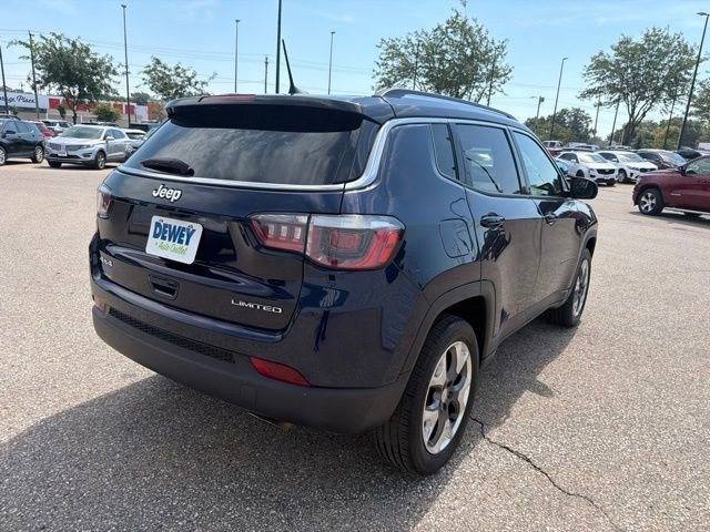 Used 2019 Jazz Blue Pearlcoat Jeep Limited image 5