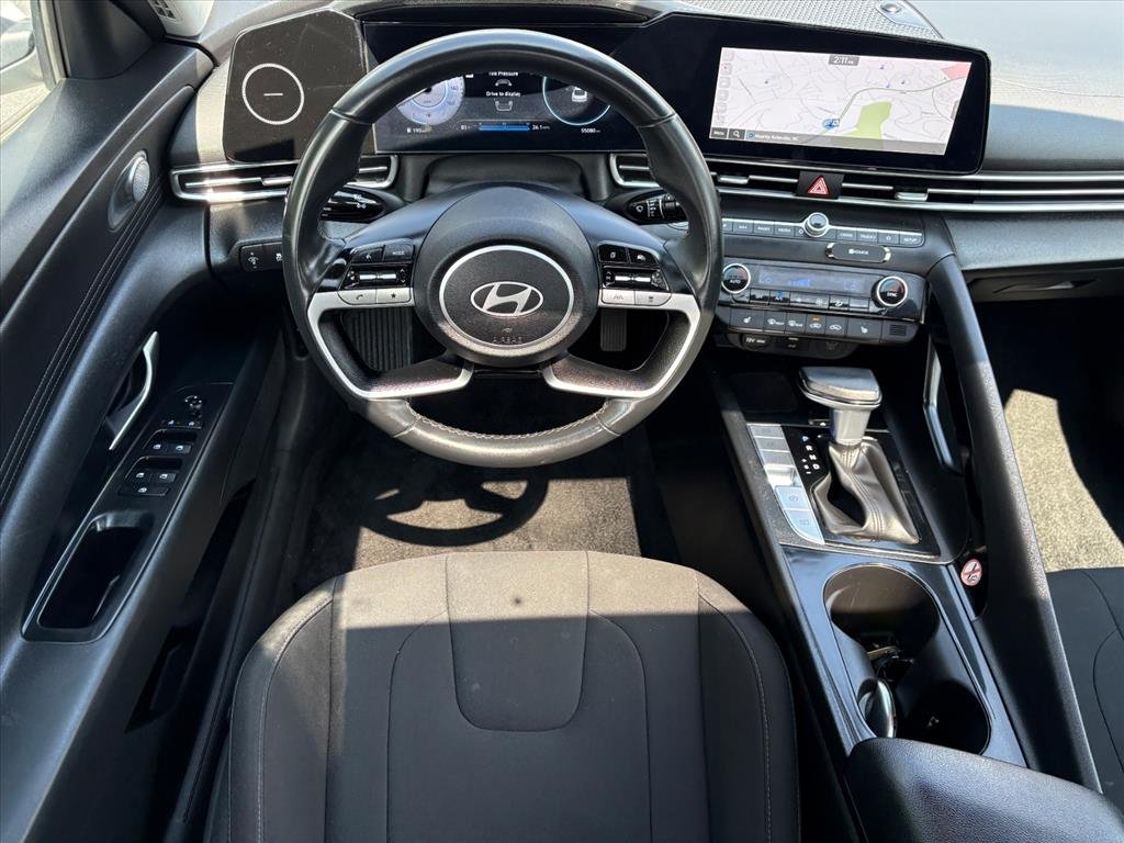 2025 Hyundai Elantra SEL - Photo 21