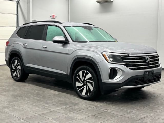 2025 Volkswagen Atlas SE w/Tech