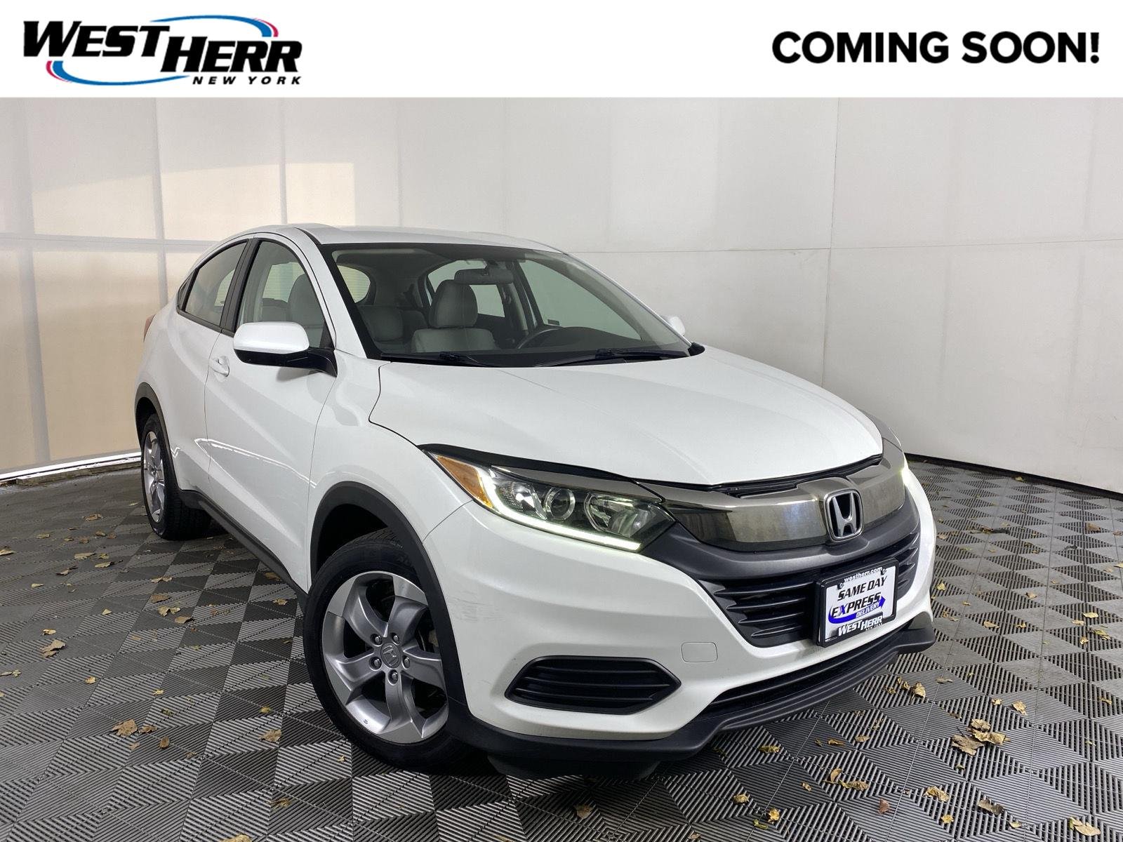 Used 2019 Platinum White Pearl Honda LX image 1