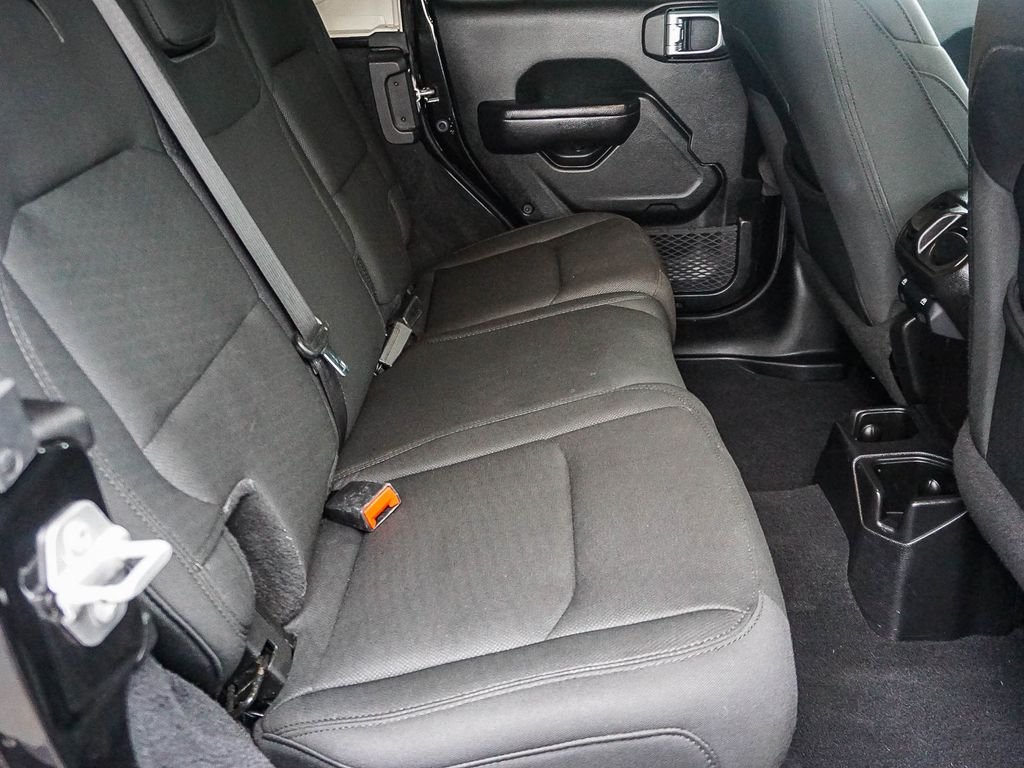 Used 2018 Black Jeep Unlimited Rubicon image 14