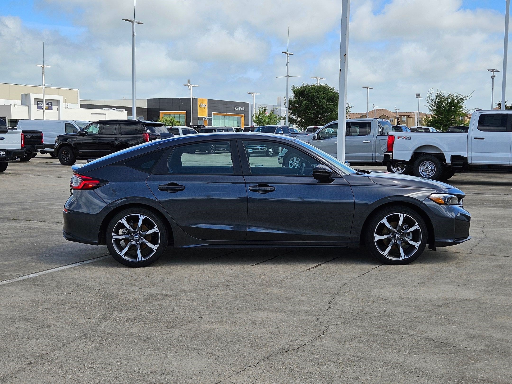 Used 2026 Blue Honda Sport Touring image 2