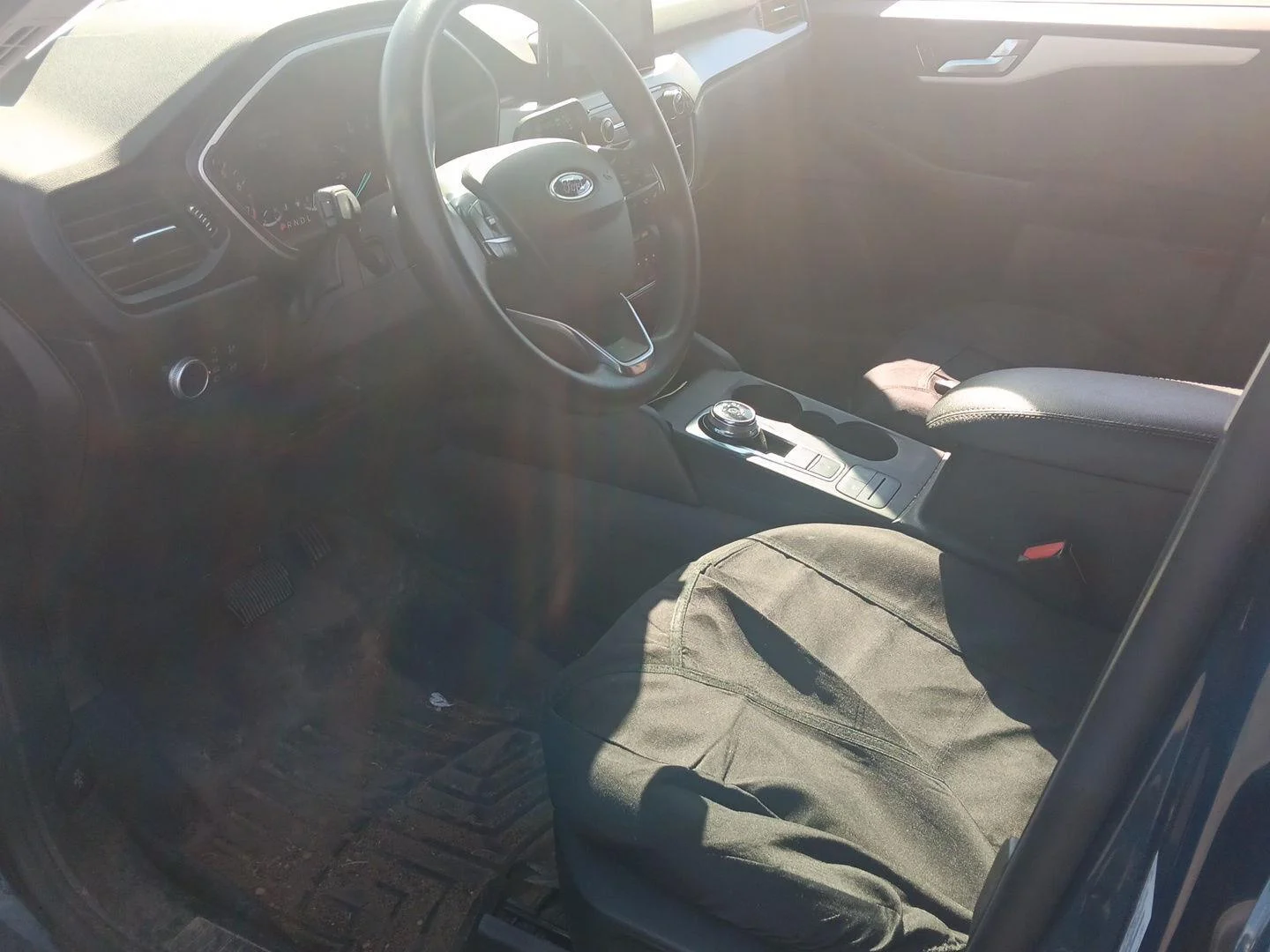 Used 2020 Dark Persian Green Ford SE image 13