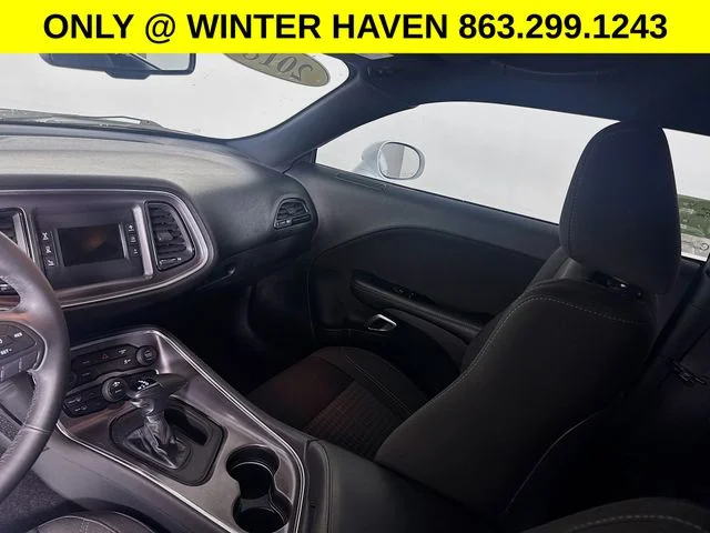 Used 2017 White Dodge R/T image 20