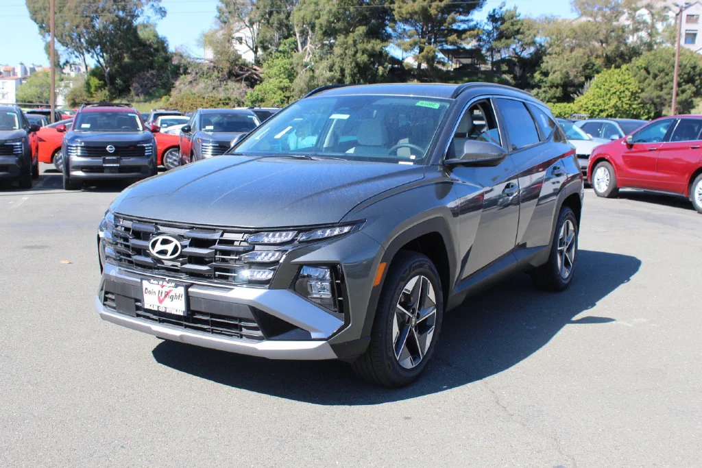 New 2026 Gray Hyundai SEL image 3