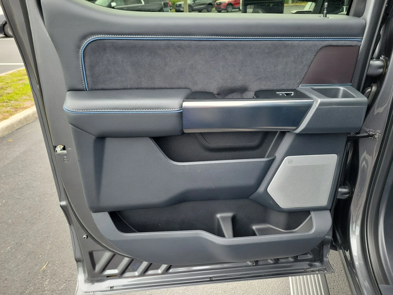 Certified Used 2026 Gray Ford Platinum image 9
