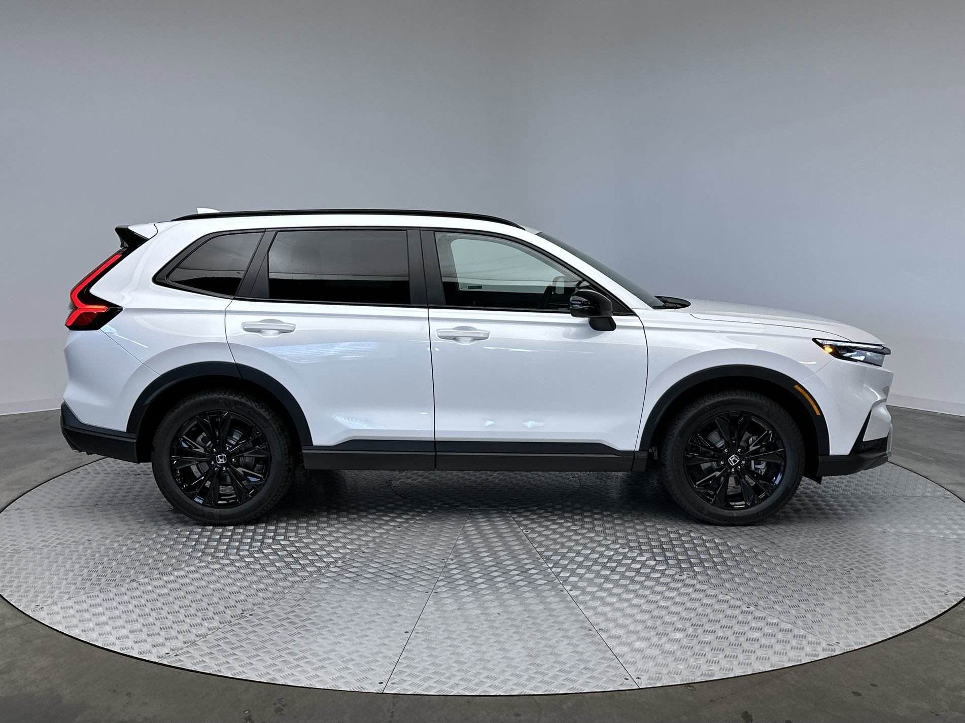 New 2026 Platinum White Pearl Honda Sport Touring image 10