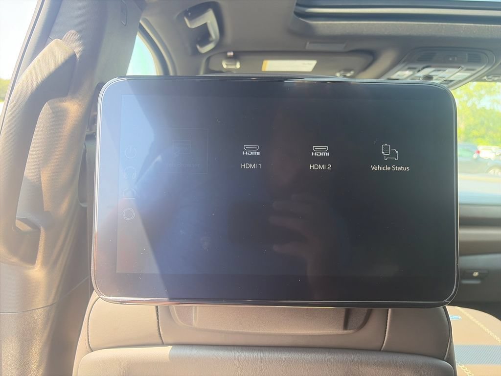 2026 GMC Yukon Denali Ultimate - Photo 54