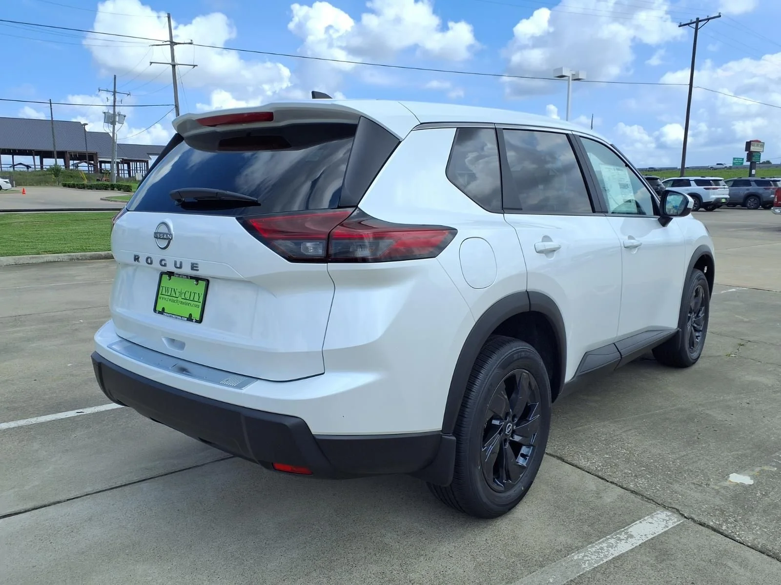 New 2026 White Nissan SV image 4
